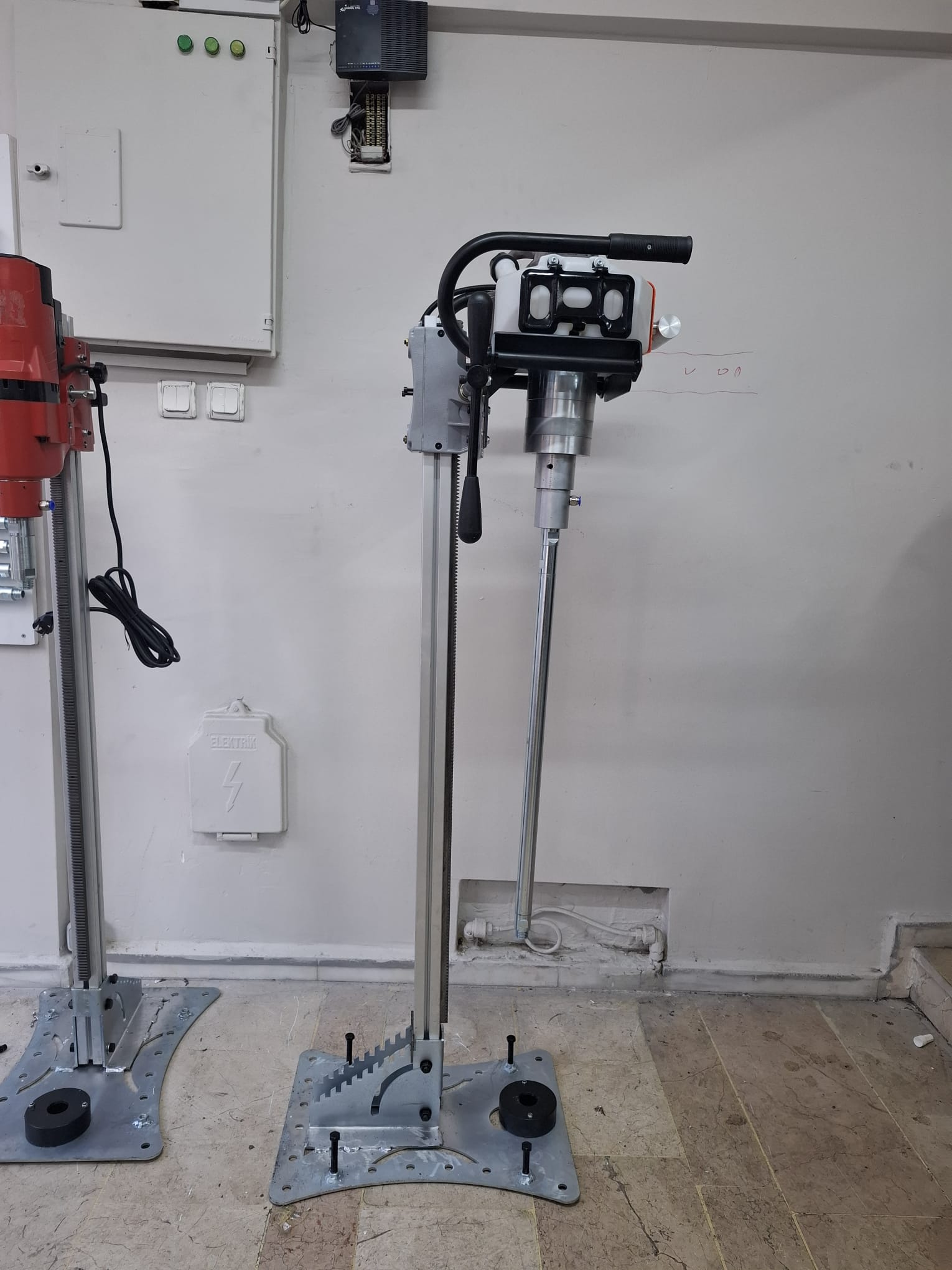 5,5 HP Redüktörlü Sehpalı
