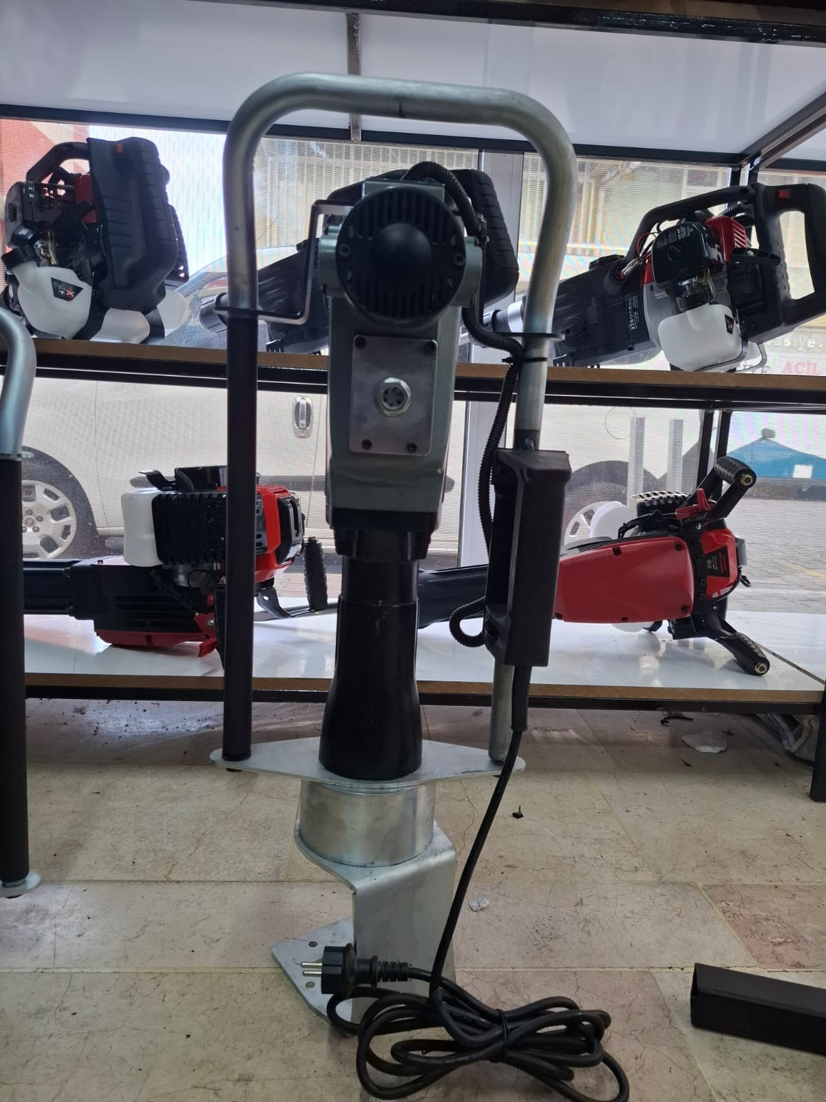 Elektrikli Kazık Çakma Makinası görseli